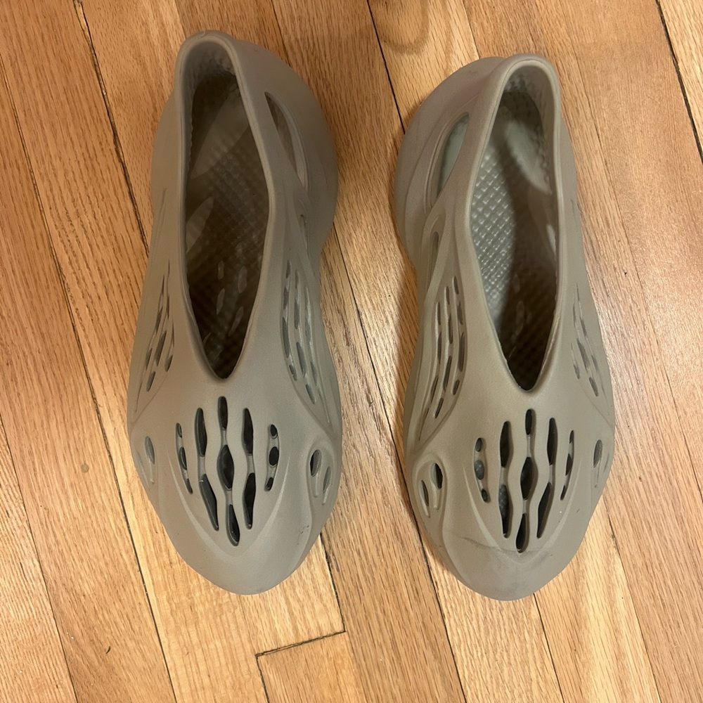 Adidas Yeezy Foam Runner sneakers